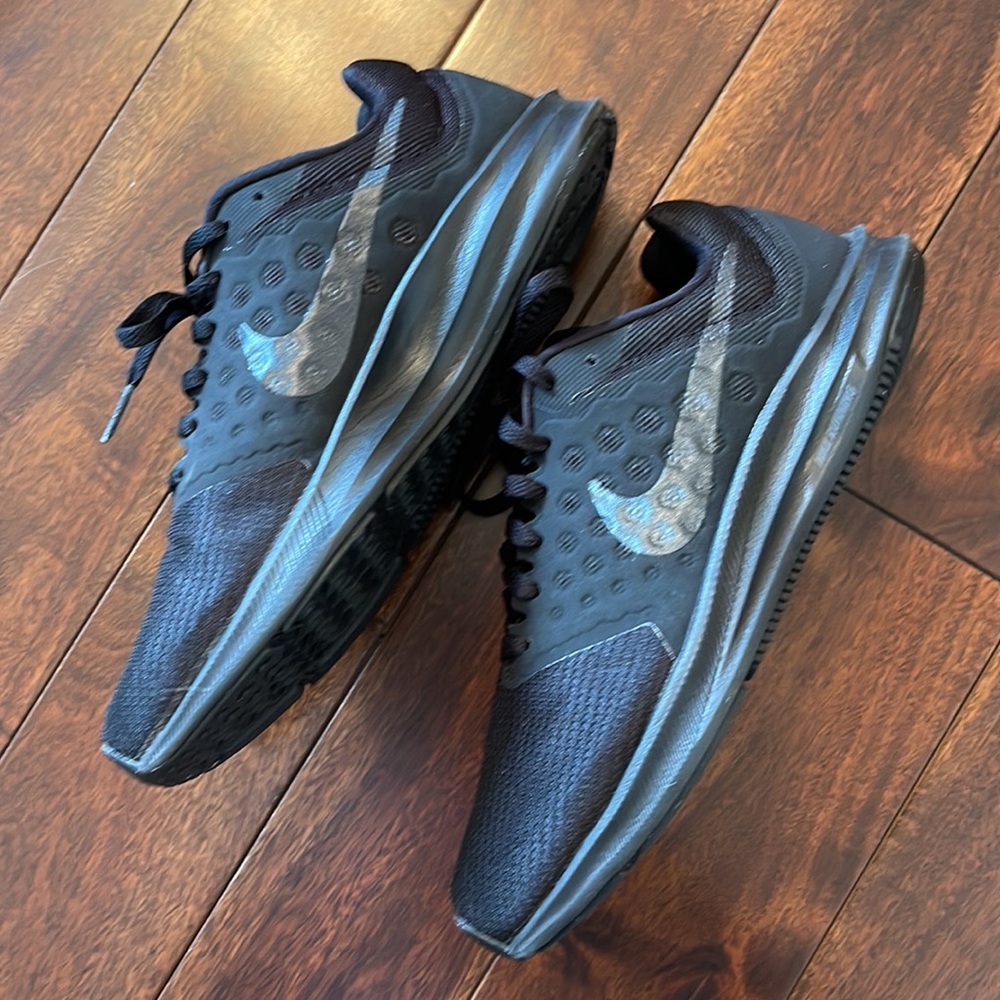 NIKE Downshifter.  6.5